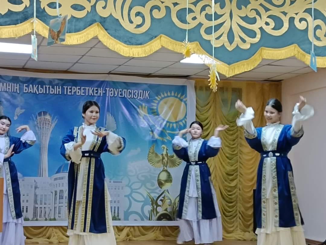 «Елімнің бақытын тербеткен - тәуелсіздік» атты апталығының ашылу салтанаты өтті