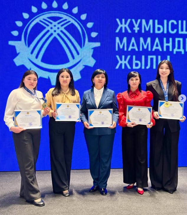 «Жасанды интеллект негізіндегі білім беру: инновациялық әдістер мен тәжірибе» тақырыбында іс шара өтті